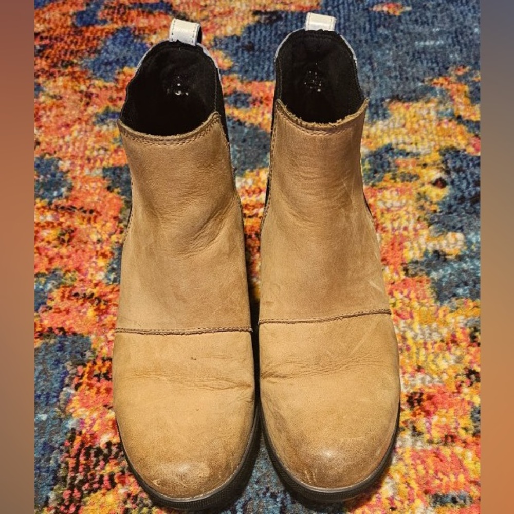 Sorel Joan of Arctic 2 camel brown size 8